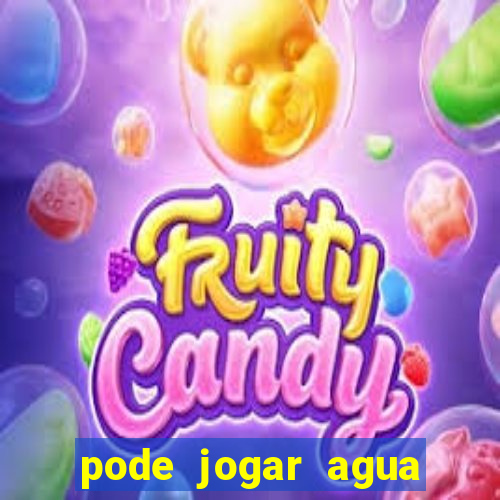 pode jogar agua fervente na pia