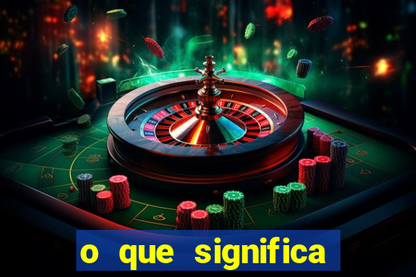 o que significa sonhar dobrando roupas