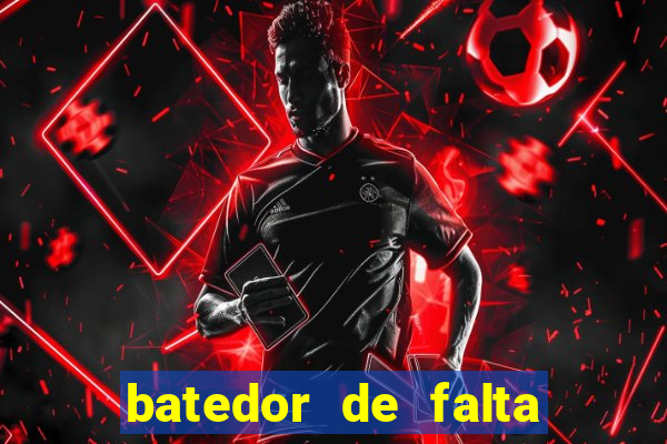 batedor de falta do atletico de madrid
